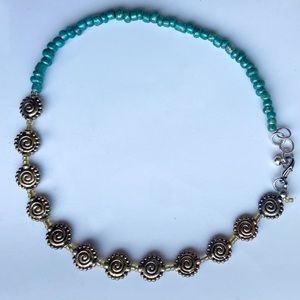 Half dark blue beaded and half golden sun💗💗